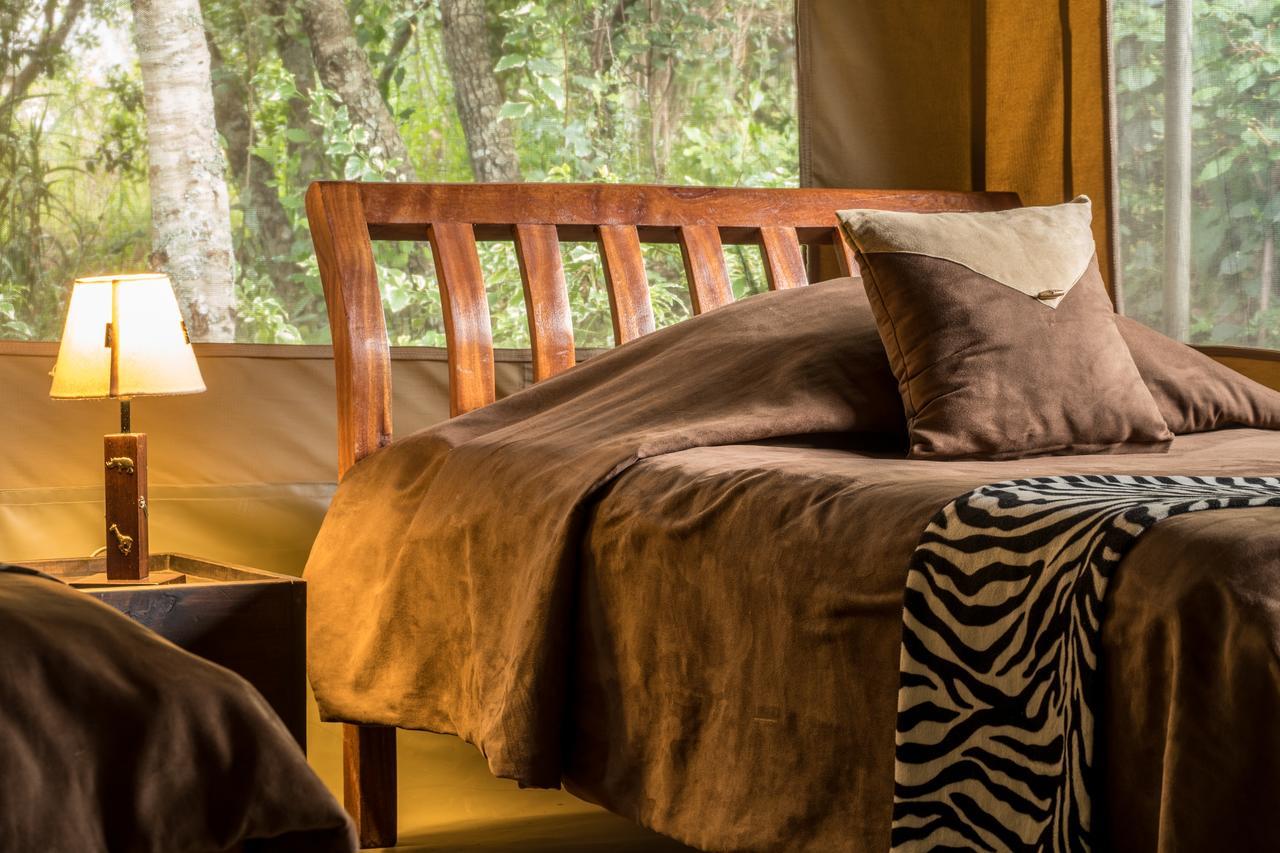 Rhino Watch Safarilodge Mweiga Bagian luar foto